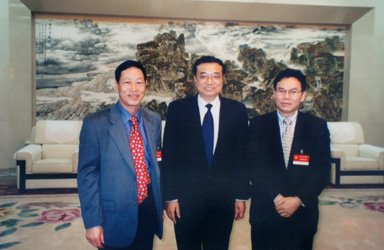 國務(wù)院總理李克強(qiáng)會(huì)見廣東省政協(xié)常委朱正賢、吳漢良